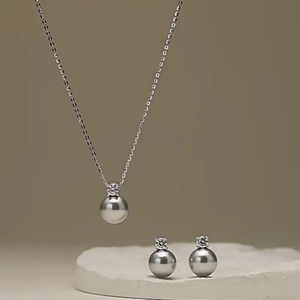 Diamond pearl necklace earrings set silver chain included NWT